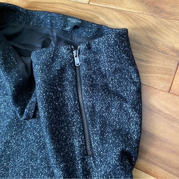 Ann Taylor size zip Pencil Skirt, size 12 - Picture 7 of 8